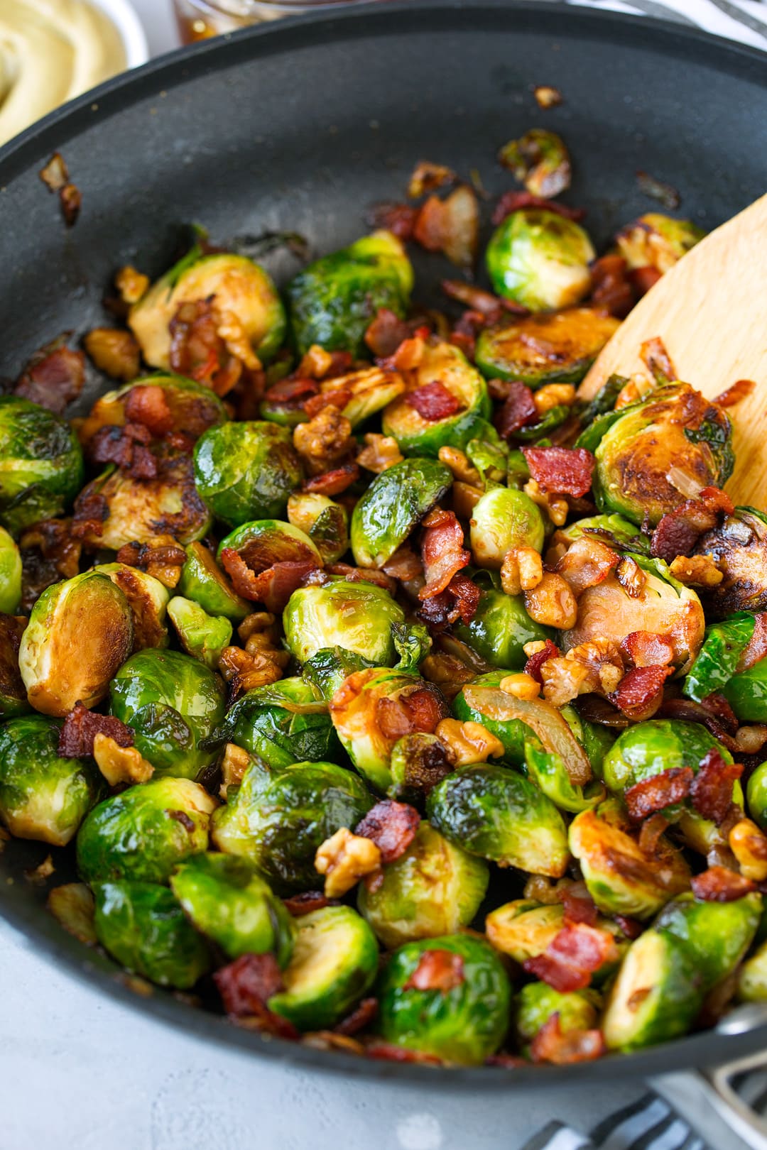 Fall-Winter Delight: Brussels Sprouts with Bacon, Honey & Dijon